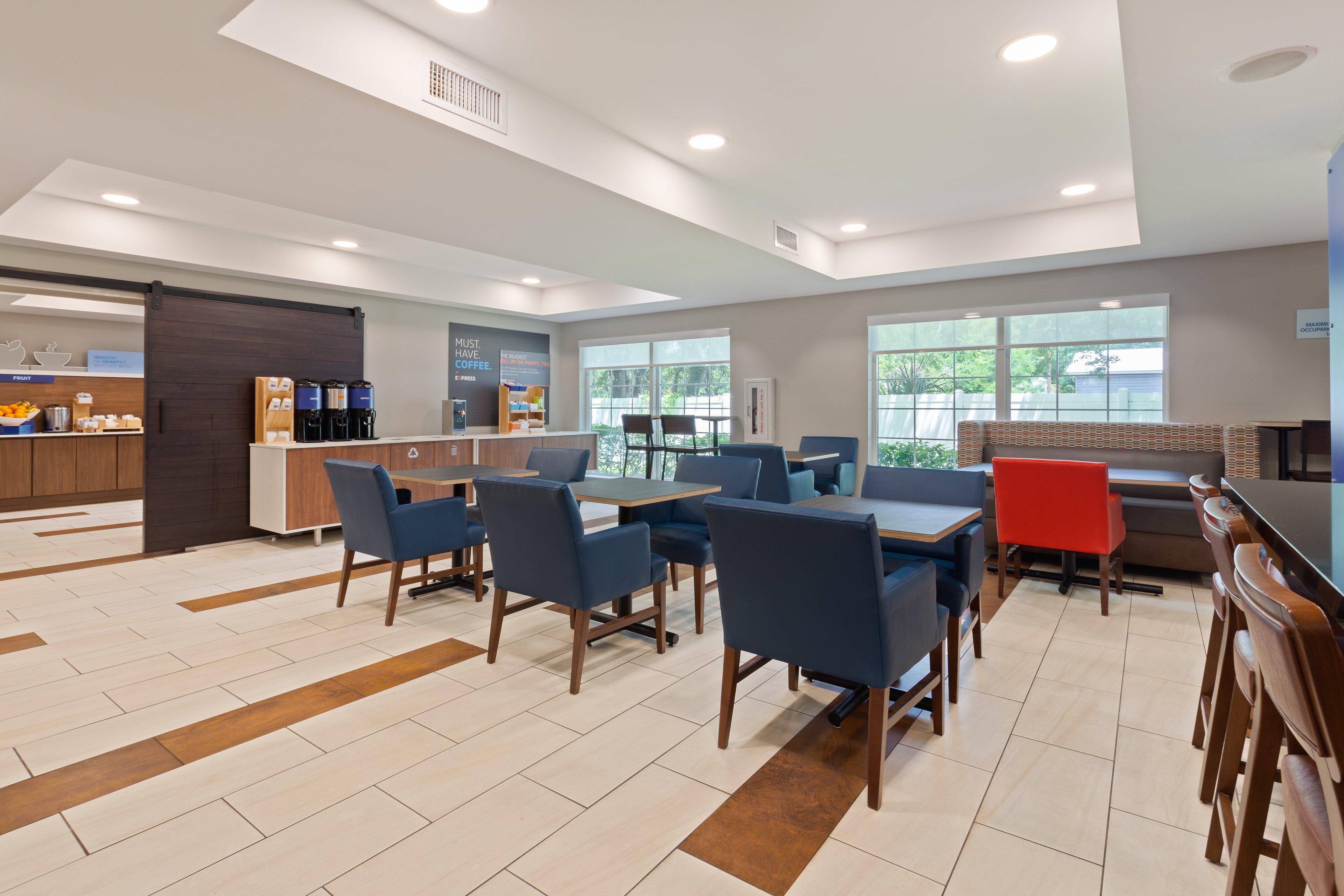 Holiday Inn Express Jacksonville East By Ihg Bagian luar foto